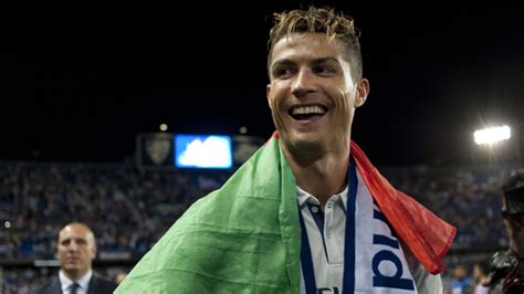 Cristiano Ronaldo habría cometido delito fiscal | Tele 13