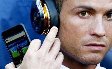 Cristiano Ronaldo ignores Man City v Real Madrid to look ...