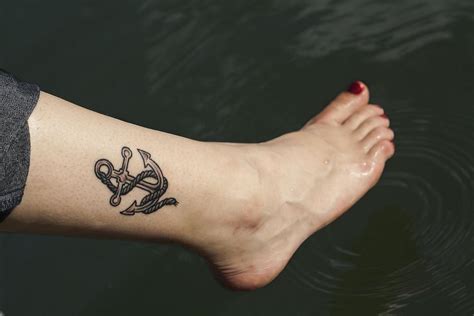 Cuál es el significado de los tatuajes de anclas