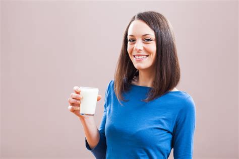 ¿Cuáles son los beneficios de la leche sin lactosa?   Boticana