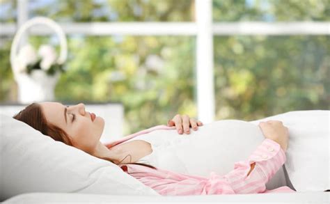 ¿Cuándo se empieza a notar el sueño en el embarazo?
