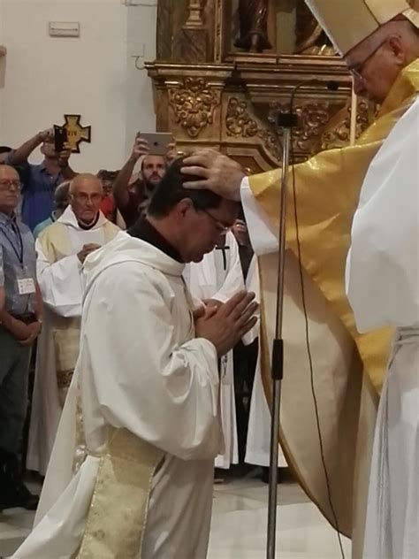 Cuatro sacerdotes sordos en España