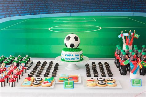 Cumpleaños deportivo para niños   Fútbol en la fiesta de ...