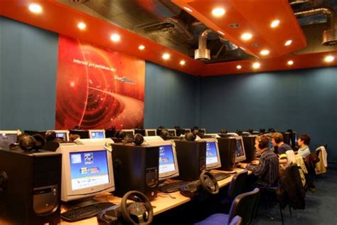 Cybercafe Survival: What is the Difference Between Cyber ...