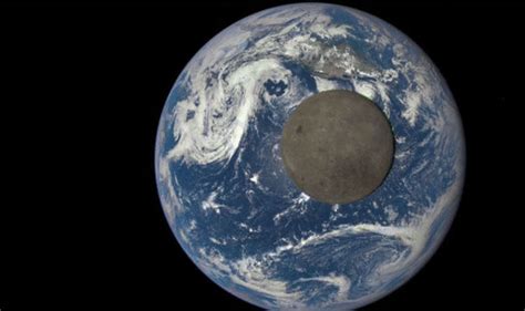 Dark side of the moon revealed: NASA capture stunning ...