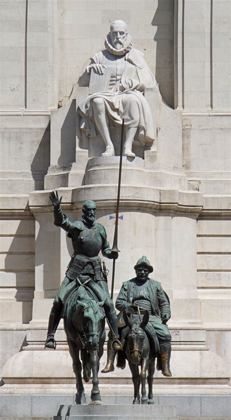 Datei:Monumento a Miguel de Cervantes cropped.jpg – Wikipedia