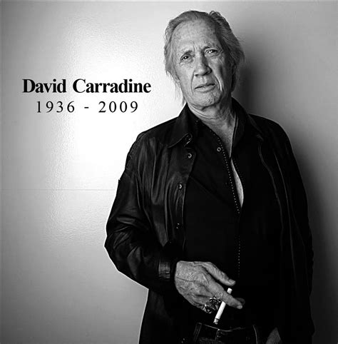 David Carradine, catapultado al estrellato por la serie de ...