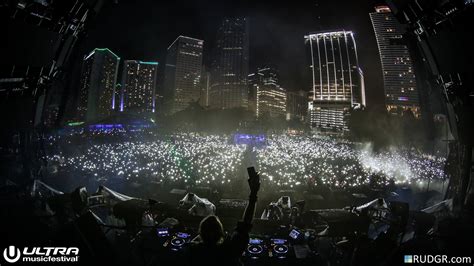 David Guetta Miami Ultra Music Festival 2016   YouTube