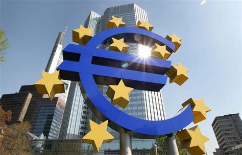 De dónde sale el dinero del Banco Central Europeo ~ País ...