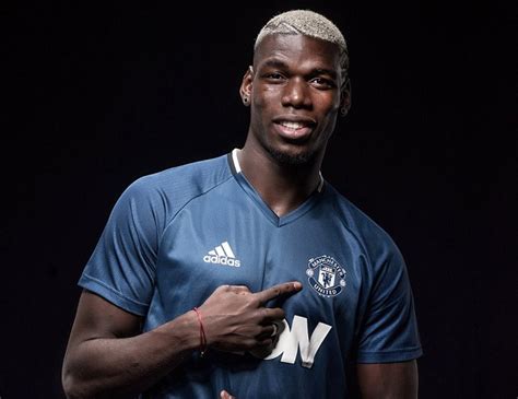 Deal sealed: Pogba completes Manchester United transfer ...