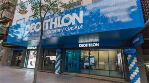 Decathlon abre su primera tienda de gran formato en la ...