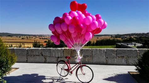 Decoración con globos | Suelta de globos de helio para bodas