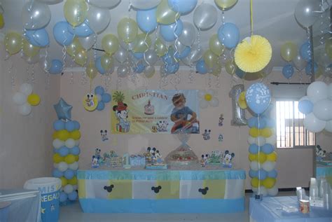 Decoración para cumpleaños de 1 año de Mickey bebé   Imagui