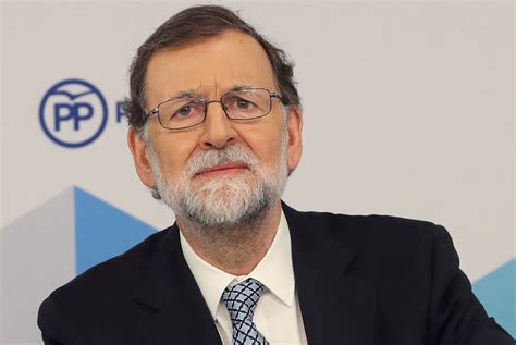Deja Rajoy liderazgo del Partido Popular