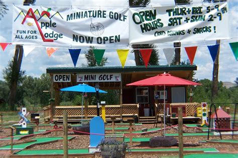 Del Norte, CO : AppleLodge Miniature Golf photo, picture ...
