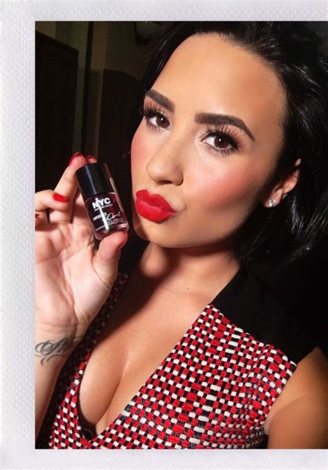 Demi Lovato   Instagram Picture 1/29/2016