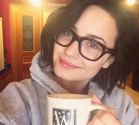 Demi Lovato just quit Twitter and Instagram and we totally ...