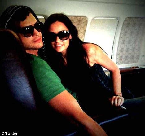 Demi Moore and Ashton Kutcher Twitter about their ...