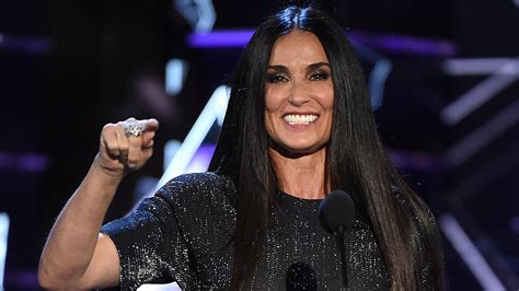 Demi Moore Surprises at Bruce Willis’ Comedy Central Roast ...