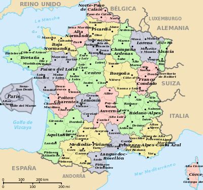 Departamentos y regiones de Francia metropolitana en 2015.