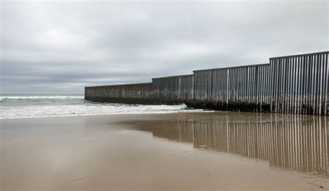 Department of Homeland Security to accept US Mexico border ...