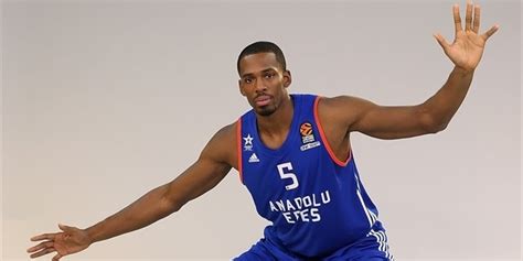 Derrick Brown named EuroLeague MVP of the Week | Eurohoops