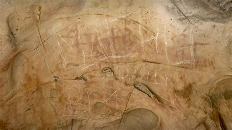 Destrozan unas pinturas rupestres de hace 18.000 años en ...