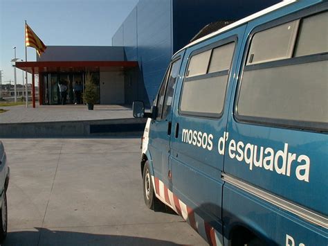 Detingut a Penelles acusat de deu delictes a Lleida, Osca ...