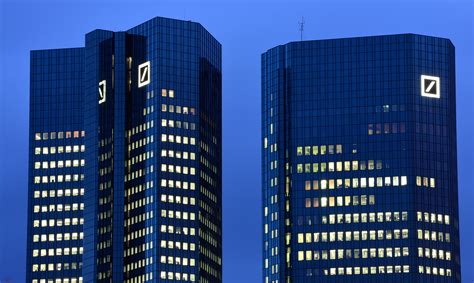 Deutsche Bank: Record Loss Coming In The Third Quarter ...