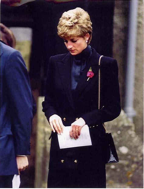 Diana attended the funeral of her friend Laura Lonsdale s ...