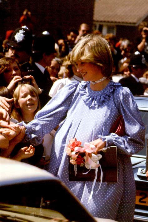 Diana de Gales revive en 60 imágenes   S Moda EL PAÍS