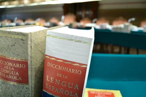 Diccionario de la lengua española  2001  | Real Academia ...
