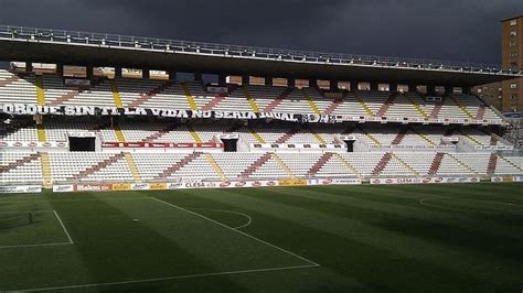 Diez de los campos de fútbol más clásicos de España