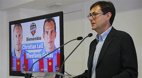Dimite Tomás Pérez, vicepresidente del Levante   MARCA.com