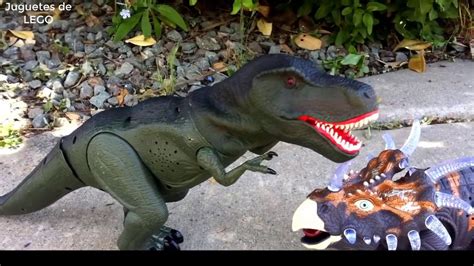 Dinosaurio T Rex dinosaurio acorazado competición ...