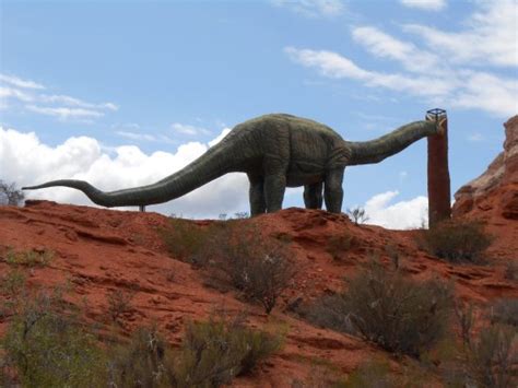 dinosaurios en tamaño real: fotografía de Parque de ...