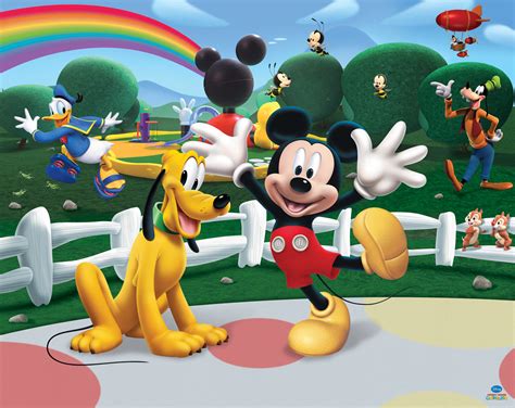 Disney Mickey Mouse Club House by Walltastic   Multi ...