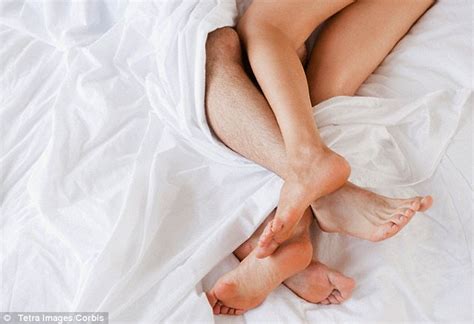 Doing the housework means men get LESS sex: Researchers ...