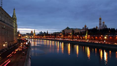 Download 1920x1080 HD Wallpaper moscow river light ...