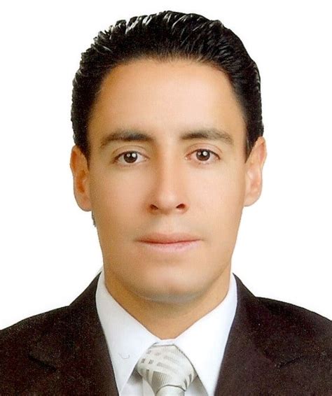Dr. José Antonio García Piña   Lee opiniones y agenda cita