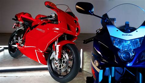 Ducati 999 et Suzuki GSX R 750 : 6000 euros pour un mythe