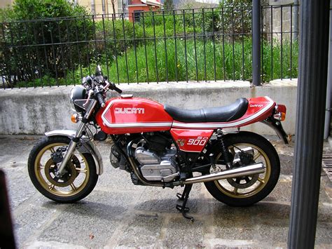 Ducati Darmah de 900 cc y de 1978   lamaneta