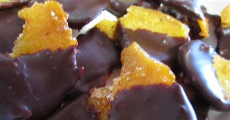 dulces pilukas: Piel de naranja confitada con chocolate