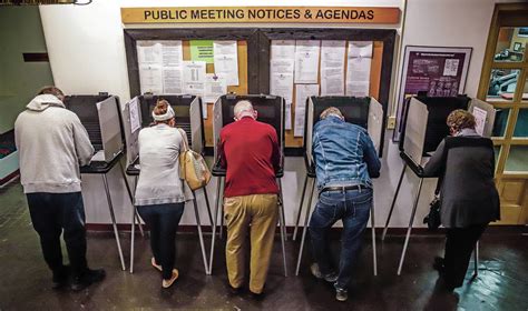 Early Santa Fe County voters weigh in | Local News ...