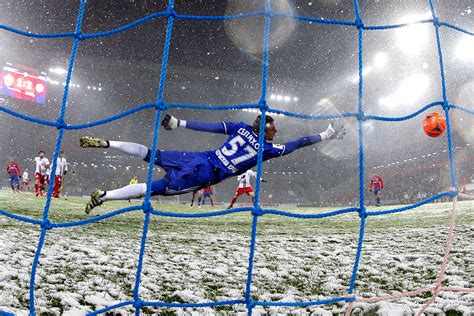 Early winter brings extreme conditions to Russia’s soccer ...