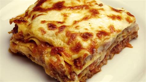Easy Lasagna Recipe with Bechamel Sauce   YouTube