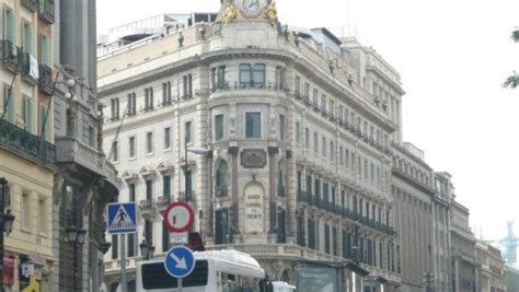 Edificio del Banco Español de Crédito  Palacio de la ...