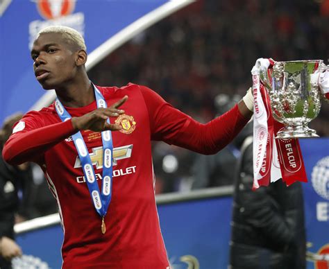 EFL Cup final: Manchester United star Paul Pogba does a ...