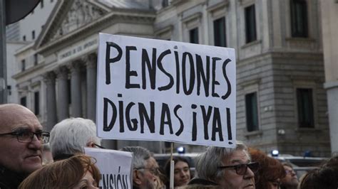 El 8% de pensionistas que más cobra acaparará el 20% de la ...