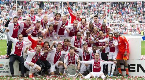 El Ajax sigue mandando en Holanda   MARCA.com